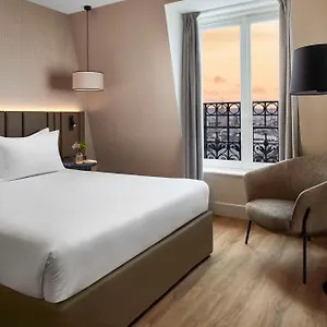 هوليداي إن غار دو لإيه فرنسا