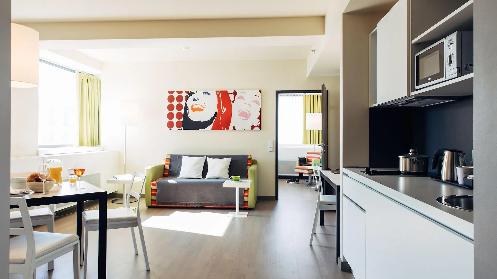 Harry'S Home Wien Hotel & Apartments