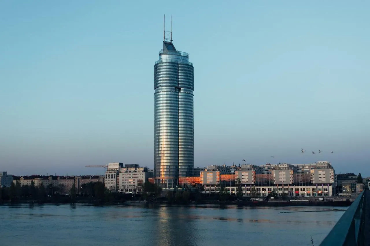 ****  Harry'S Home Wien Hotel & Apartments Austria